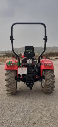 Tractor agrícola Dong Feng DF404