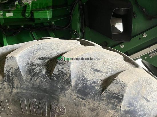 Cosechadora de Cereal - John Deere - s685 i