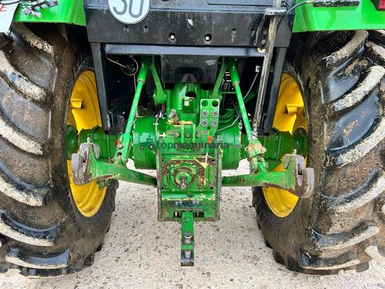 Tractor agrícola - John Deere - 3350 DT