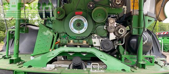 Cosechadora de Cereal - John Deere - 8700