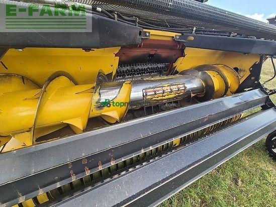 Cosechadora de Cereal - New Holland - fr 9050