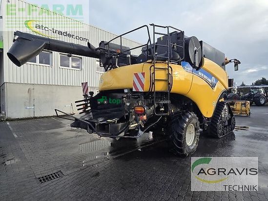 Cosechadora de Cereal - New Holland - cr 9090 scr