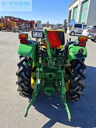 Tractor agrícola - John Deere - 3028en