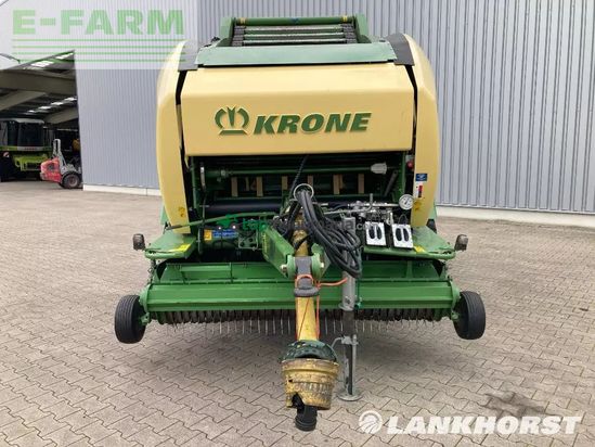 Empacadora gigant - Krone - comprima cv 150 xc