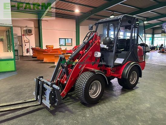 Minicargadora - Trejon - flexitrac 1244