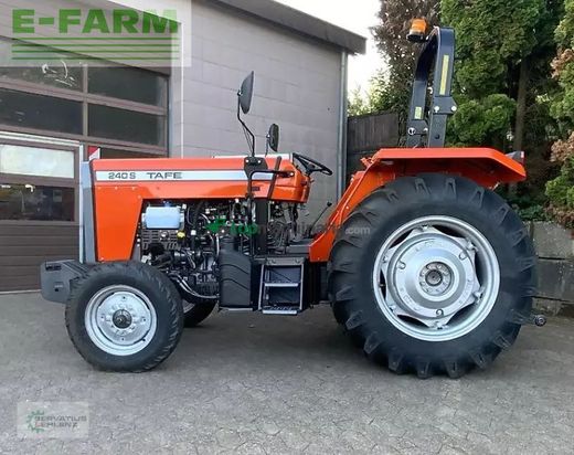 Tractor agrícola -  - 240s