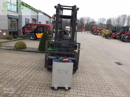 Elevadora -  - electric balanced fb25