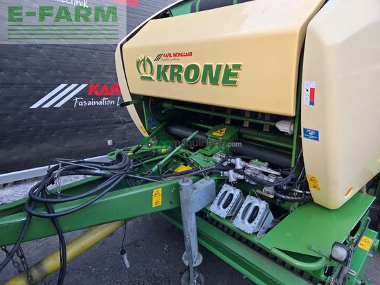 Empacadora gigant - Krone - comprima cf 155 xc