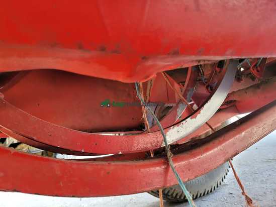 Empacadora pequeña WELGER AP400