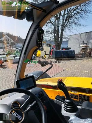 Elevadora - JCB - 536-95