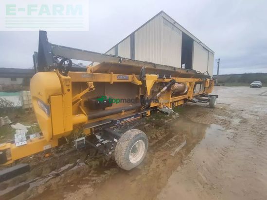 Cosechadora de Cereal - New Holland - cx 8.80 elevation