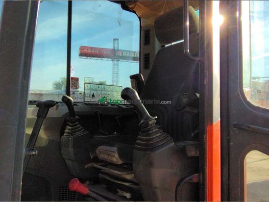 Miniexcavadora DOOSAN DX85R-3