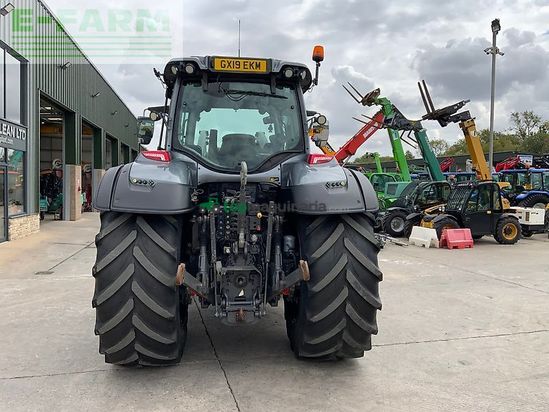 Tractor agrícola - Valtra - t254 versu unlimited tractor (st27246)