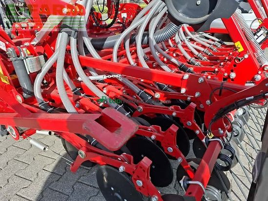 Sembradora - Kverneland - e-drill mit s-serie kreiselegge