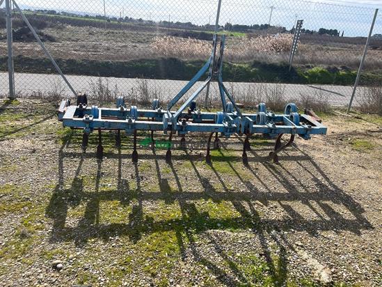 Cultivador de 13 brazos de rosco de 27