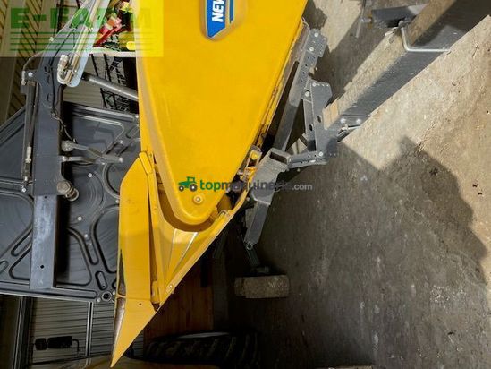 Cosechadora de Cereal - New Holland - CX6090