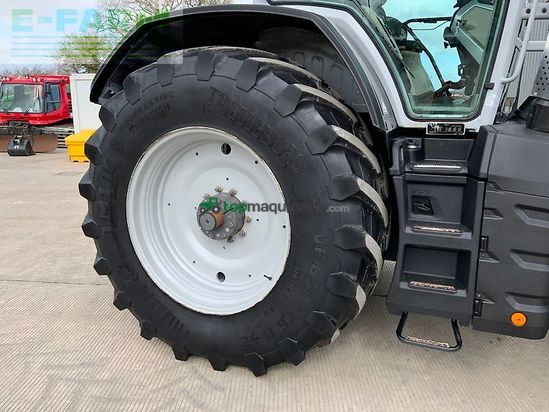 Tractor agrícola - Massey Ferguson - 8s.225 black tractor (st26275)