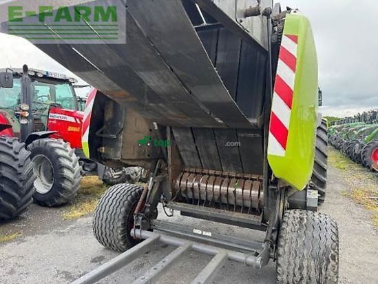 Empacadora gigant - Claas - variant 380