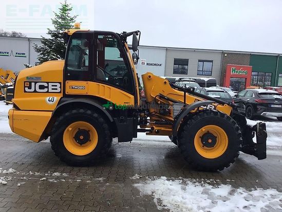 Telescopica - JCB - tm320 agri