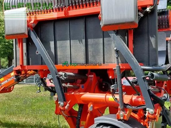 Rastrillo - Kuhn - merge maxx 760