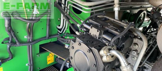 Cosechadora de Cereal - John Deere - 9700
