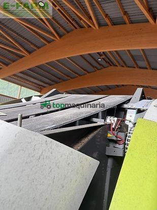 Empacadora gigant - Claas - variant 380 rc pro