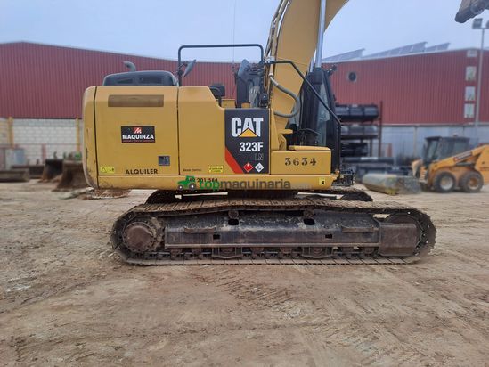 Excavadora CATERPILLAR 323FLN IHC