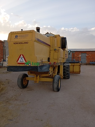 Cosechadora - New Holland - 8050