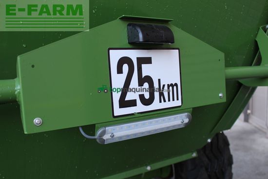 Empacadora gigant - Krone - comprima v 150 xc