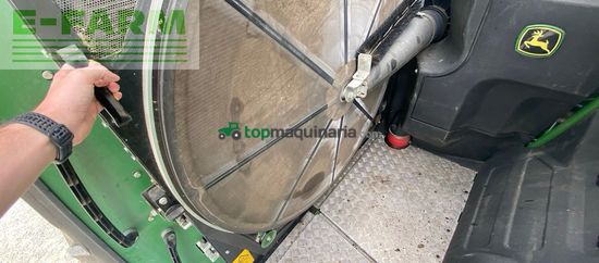 Cosechadora de Cereal - John Deere - 8300