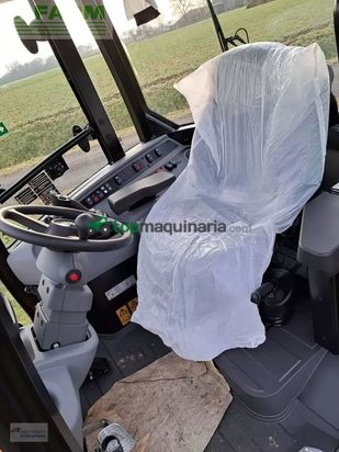 Minicargadora - JCB - 409 agri stufe v