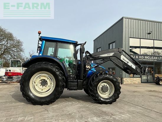Tractor agrícola - Valtra - n163 versu tractor (st25841) Versu