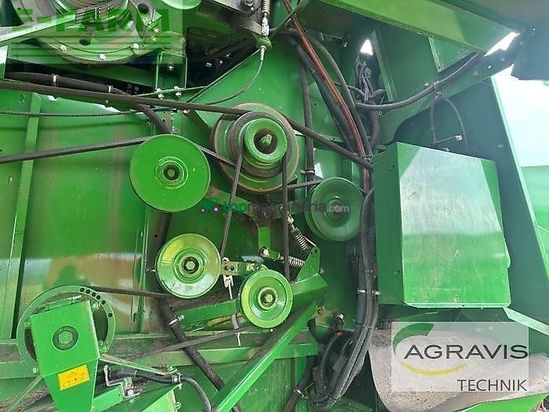 Cosechadora de Cereal - John Deere - w 330