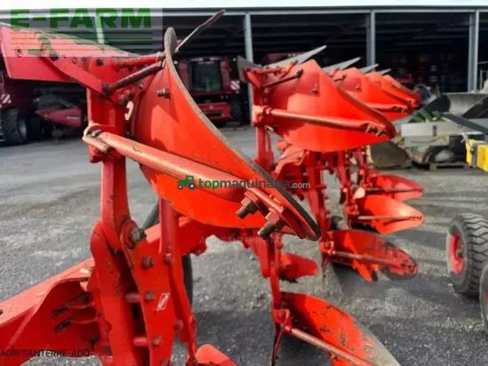 Arado - Kuhn - vari master 151