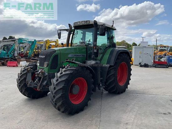 Tractor agrícola - Fendt - 716 tractor (st25458)