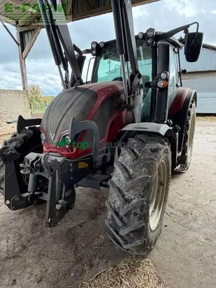 Tractor agrícola - Valtra - n104h5