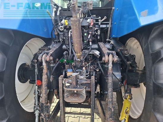 Tractor agrícola - New Holland - tvt 145