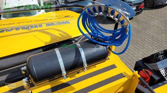 Empacadora gigant - New Holland - bb 1270 plus density shortcut