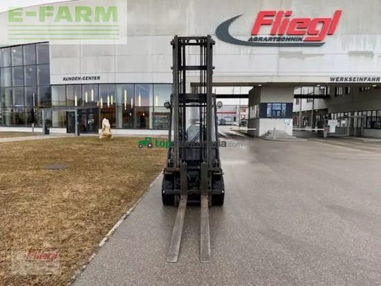 Elevadora - Toyota - 7fbmf30