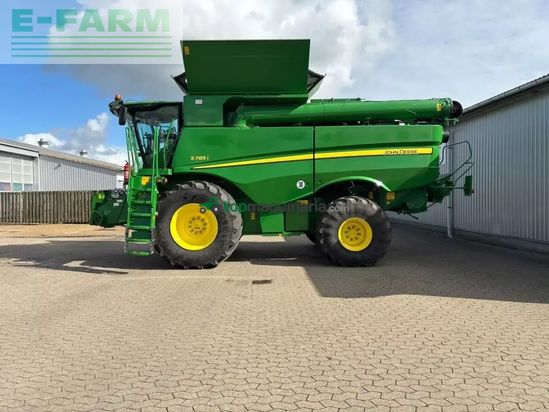 Cosechadora de Cereal - John Deere - s785