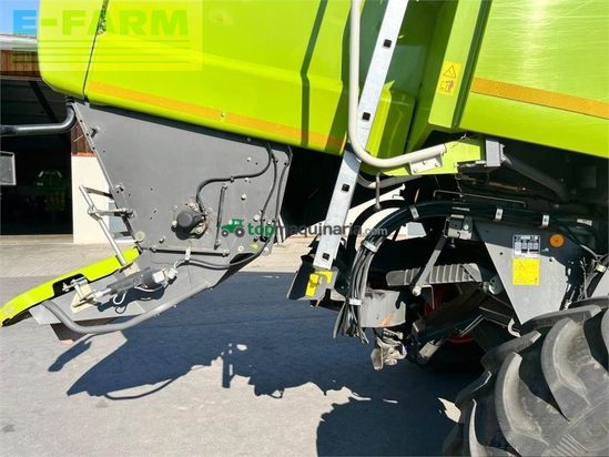 Cosechadora de Cereal - Claas - lexion 550 / 3d / v750