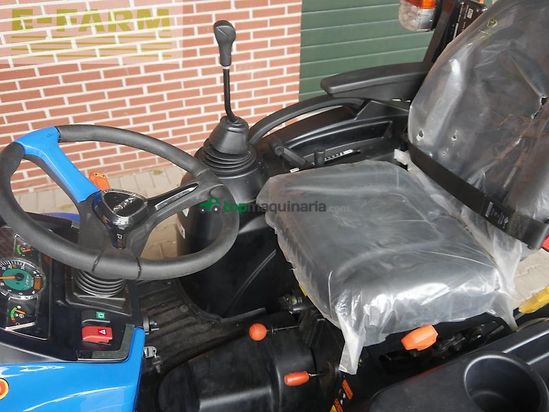 Tractor agrícola - Solis - 26 hst + frontlader