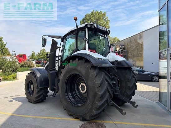 Tractor agrícola - Valtra - t235