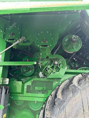 Cosechadora de Cereal - John Deere - t560