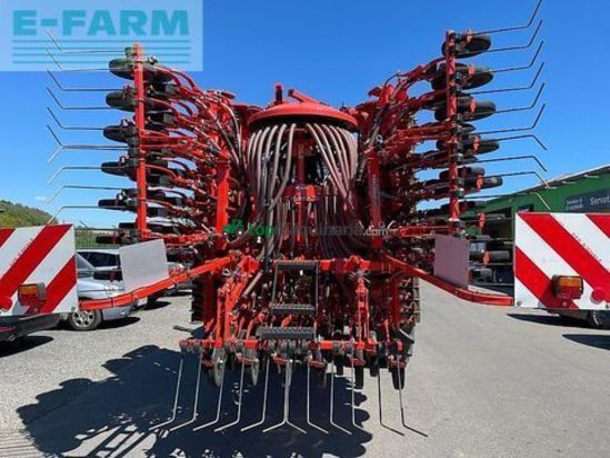 Sembradora - Kuhn - drillkombi btf 5000 r mit fronttank und kreisele