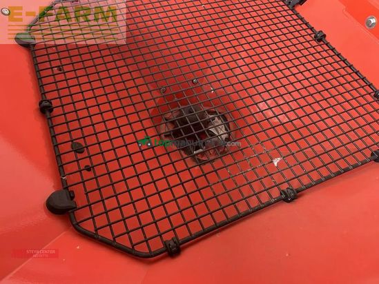 Esparcidor - Rauch - axis m 30.2 emc + w isobus