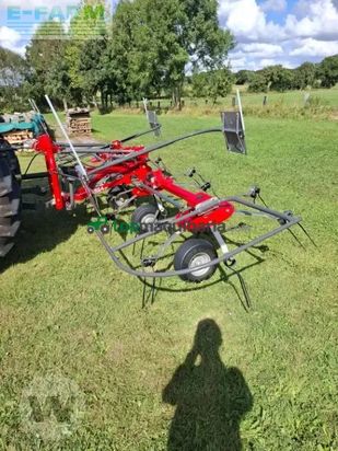 Henificador - Massey Ferguson - td 524 dn