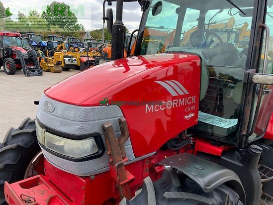 Tractor agrícola - McCormick - cx95 xtra shift tractor (st23730)