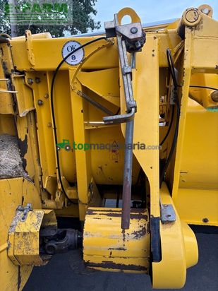 Cabezal - New Holland - maispflücker 875 w