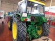 Tractor agrícola - John Deere - 2450DT con Pala Leon